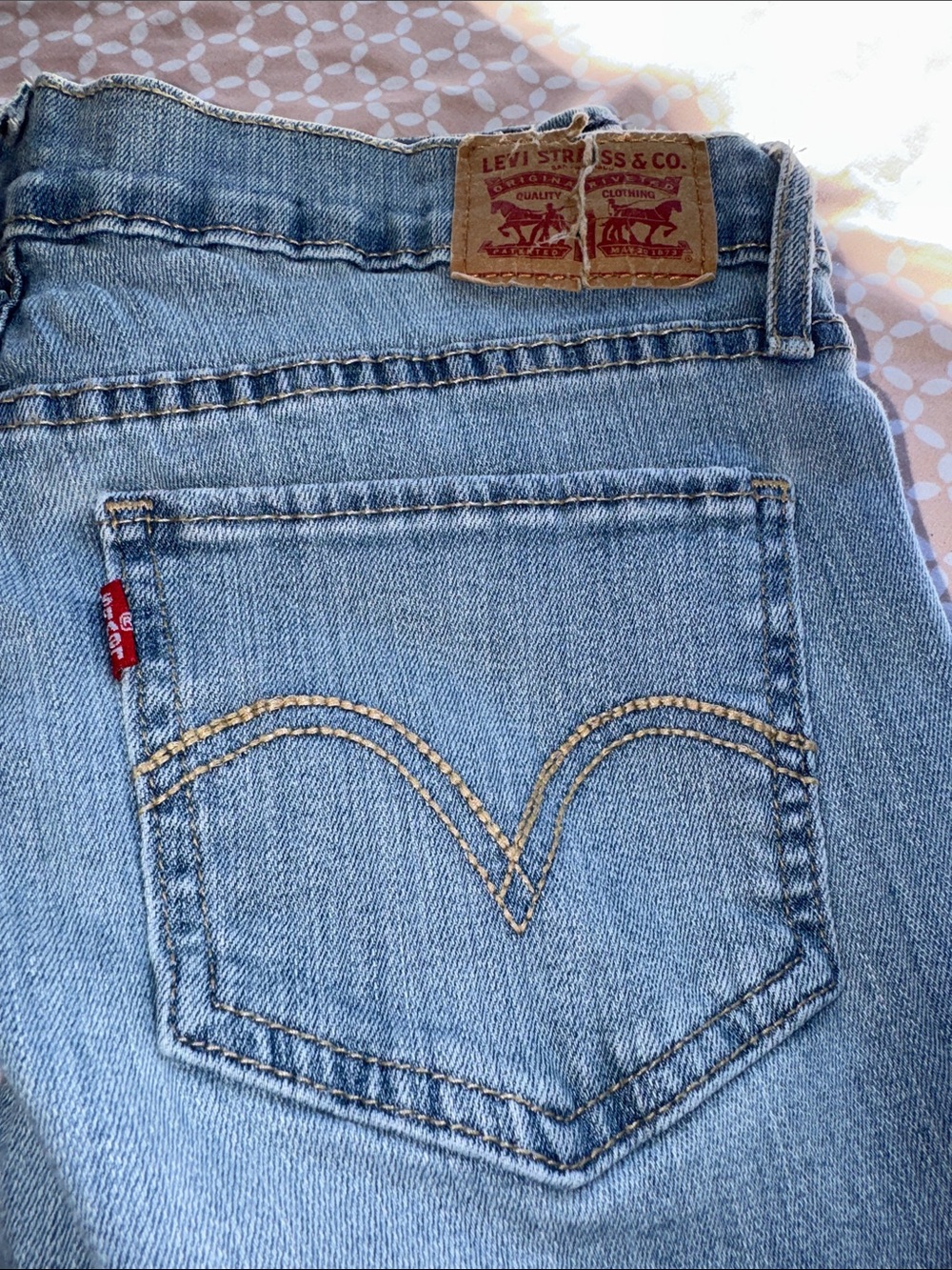 Levi's Women's Light Wash High-Rise Jeans